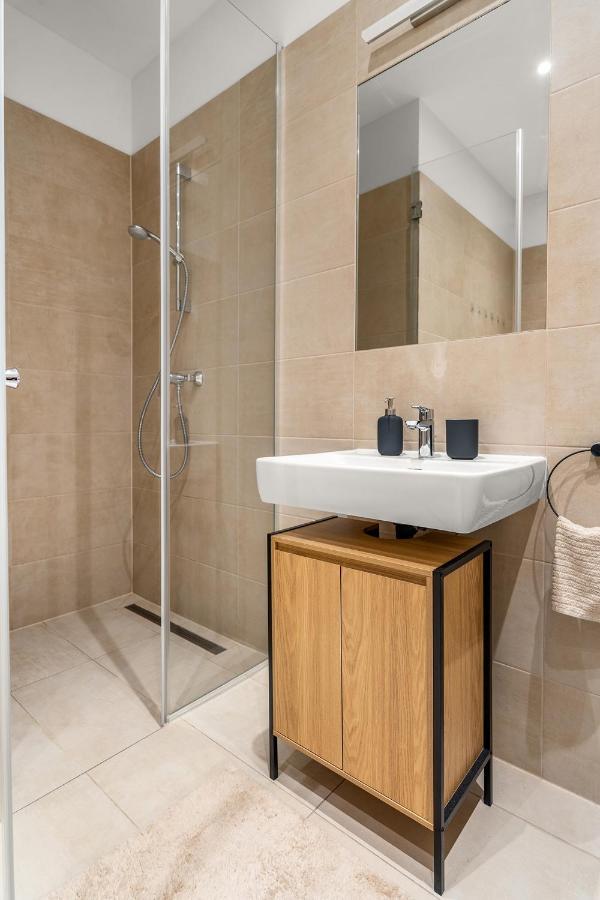 Vienna Chic Residences #Suite 7 Екстериор снимка