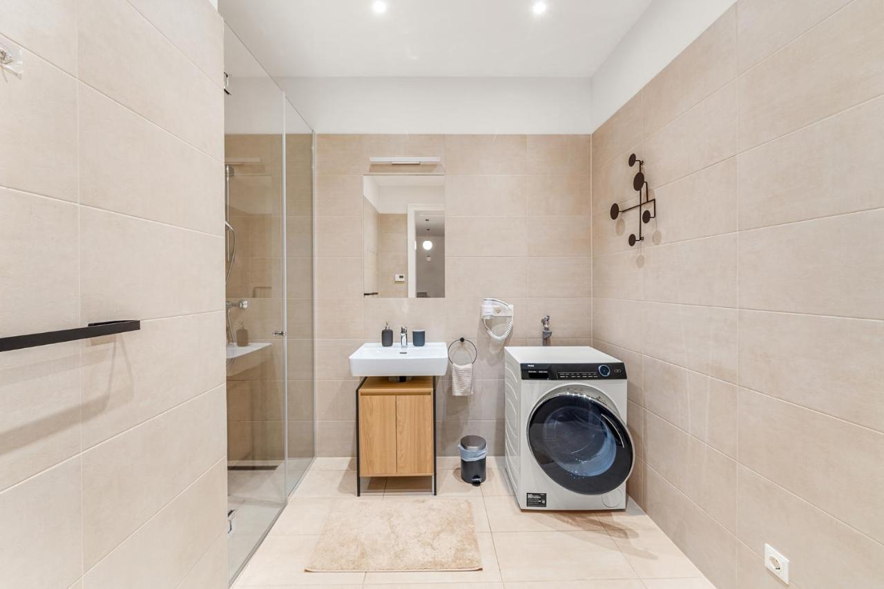 Vienna Chic Residences #Suite 7 Екстериор снимка